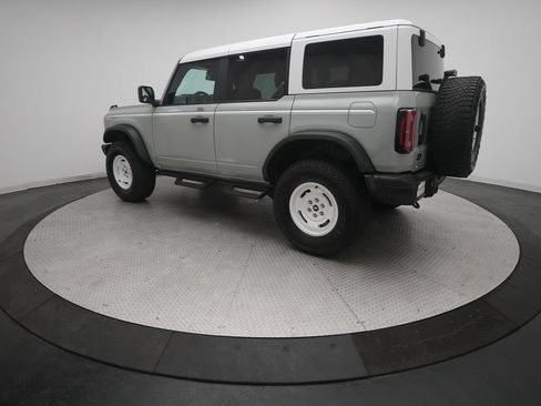 Used 2023 Ford Bronco Heritage Edition AWD/4WD image 32