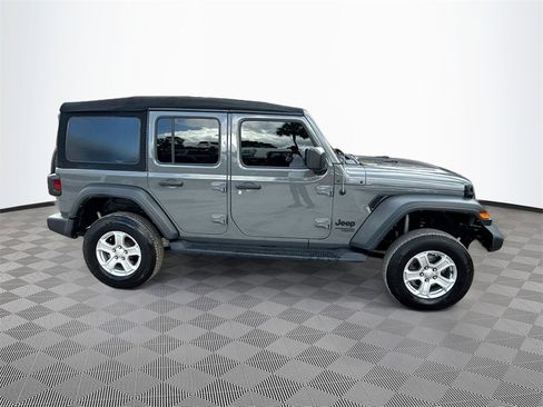 Used 2021 Jeep Wrangler Unlimited Sport S image 5
