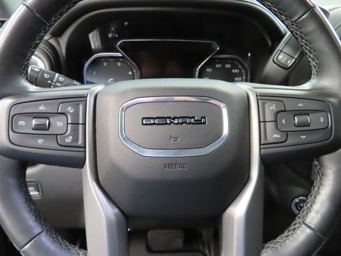 Used 2023 GMC Sierra 2500 Denali w/ Denali Black Diamond Edition AWD/4WD image 72