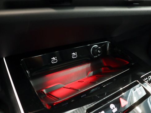 New 2026 Audi A6 Premium Plus AWD/4WD image 22