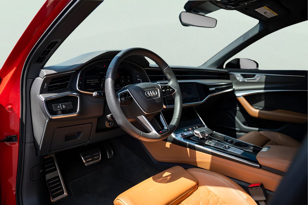 Used 2021 Audi RS 6 w/ Executive Package AWD/4WD image 25