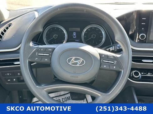 Used 2022 Hyundai Sonata SE image 18