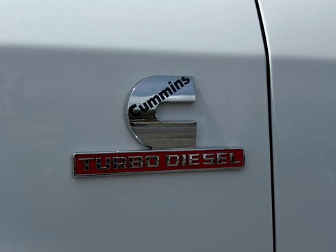 Used 2020 RAM 2500 Laramie AWD/4WD image 11