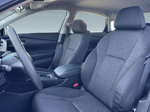Certified 2025 Honda Accord LX image 22