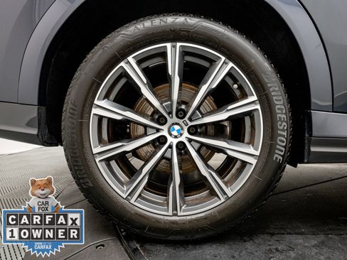 Used 2022 BMW X6 xDrive40i w/ M Sport Package AWD/4WD image 27