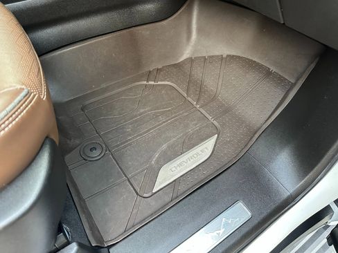 Used 2021 Chevrolet Suburban High Country image 37