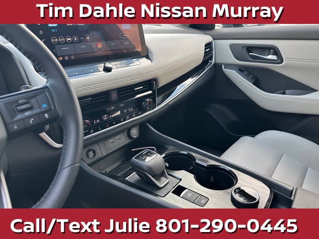 Used 2025 Nissan Rogue SL w/ SL Premium Package AWD/4WD image 27