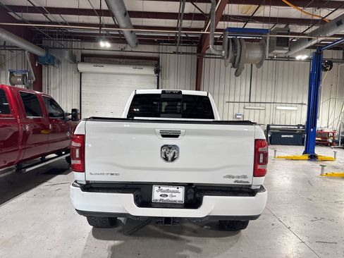 Used 2019 RAM 2500 Limited image 8