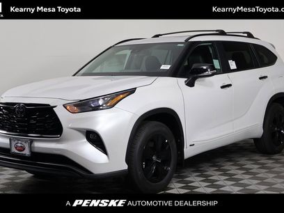 New 2025 Toyota Highlander XLE