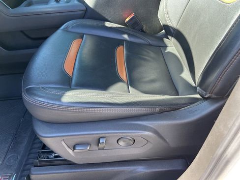 Used 2024 GMC Sierra 2500 AT4 w/ AT4 Premium Plus Package image 22