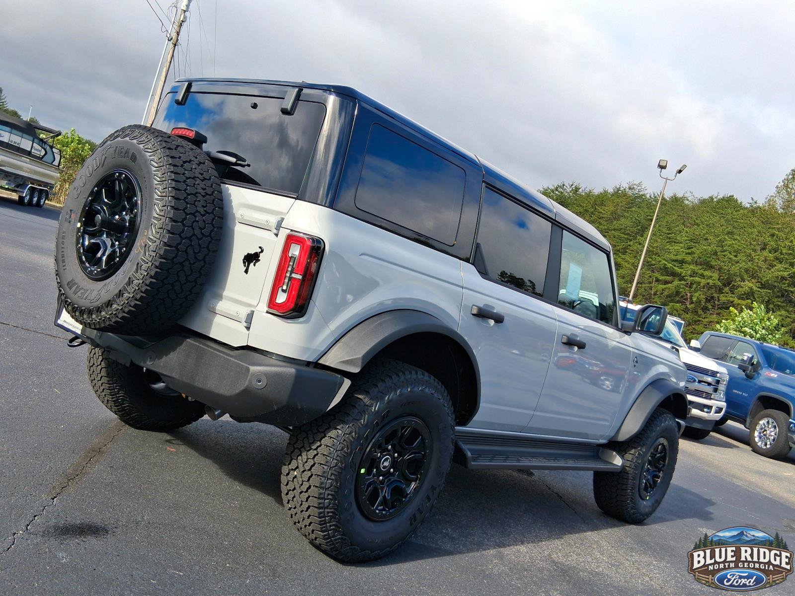 New 2026 Ford Bronco Outer Banks w/ Sasquatch Package AWD/4WD image 25