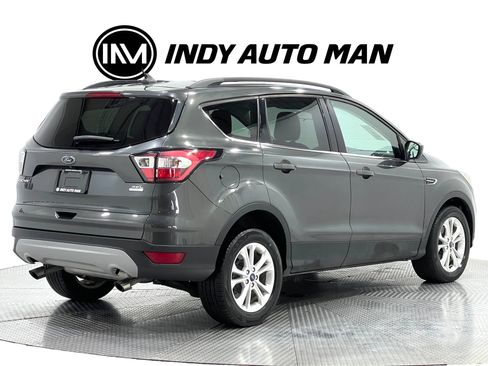 Used 2018 Ford Escape SEL FWD image 4