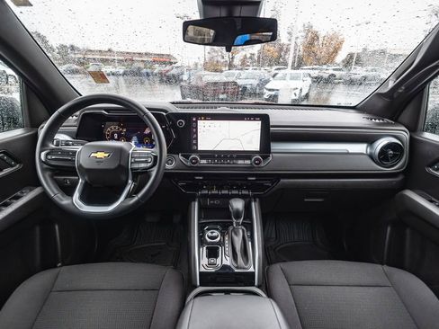 Used 2024 Chevrolet Colorado LT w/ LT Convenience Package image 15