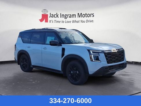 New 2025 Nissan Armada PRO-4X w/ Pro-4X Premium Package image 7