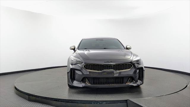 Used 2023 Kia Stinger GT-Line w/ Sun & Sound Package RWD image 12