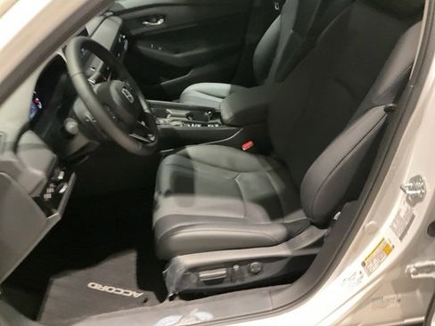 New 2025 Honda Accord EX-L image 4