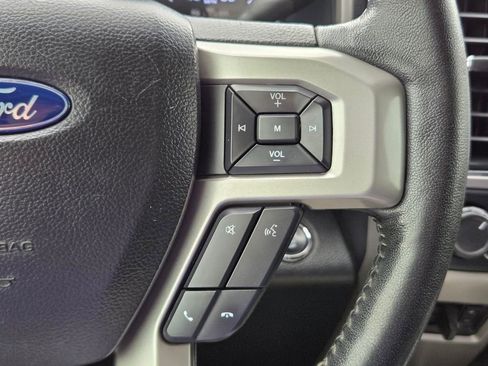Used 2020 Ford F250 Lariat w/ Lariat Ultimate Package AWD/4WD image 24
