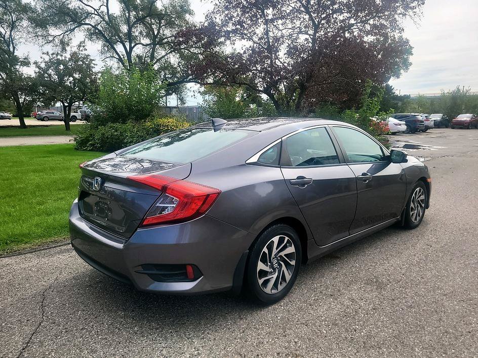Used 2017 Honda Civic EX image 7