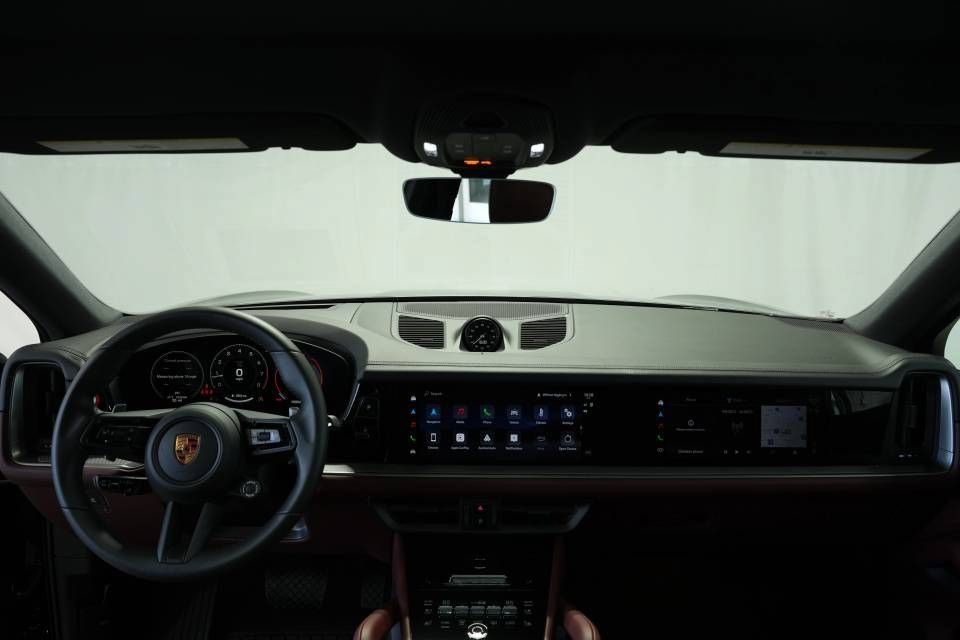 Certified 2026 Porsche Cayenne Coupe AWD/4WD image 16