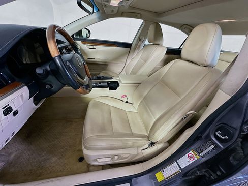 Used 2013 Lexus ES 300h w/ Premium Pkg FWD image 13