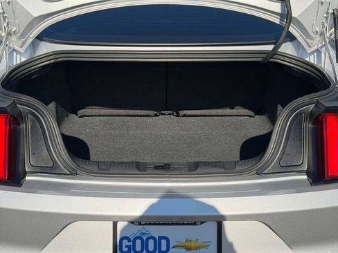 Used 2017 Ford Mustang GT image 28