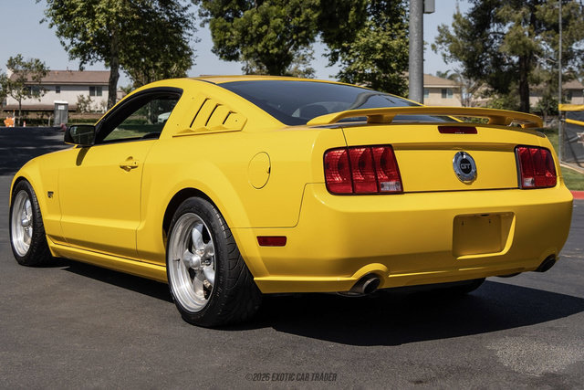 Used 2006 Ford Mustang GT Premium RWD image 6