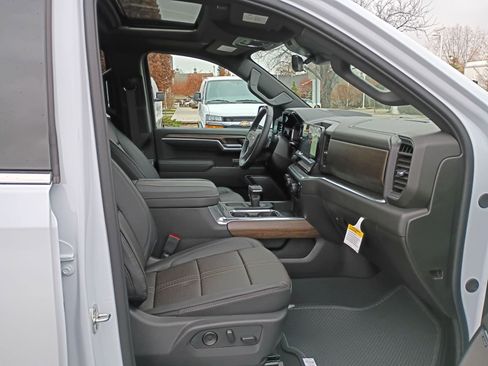 New 2026 Chevrolet Silverado 1500 High Country w/ Technology Package image 23