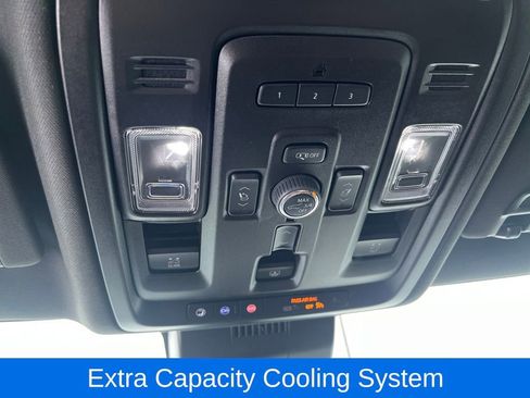 Used 2023 GMC Yukon XL Denali Ultimate image 35