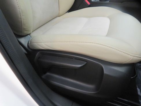 Used 2018 MAZDA CX-5 Touring FWD image 26