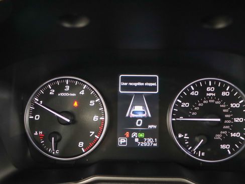 Used 2021 Subaru Outback Limited image 15