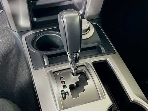 Used 2018 Toyota 4Runner SR5 image 16