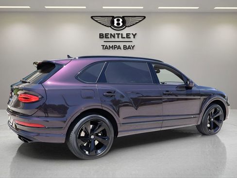 Used 2023 Bentley Bentayga Extended Wheelbase AWD/4WD image 9