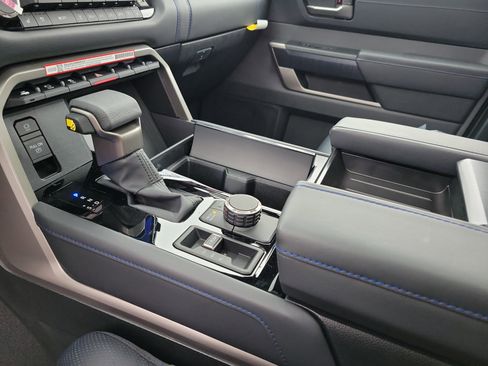 New 2026 Toyota Tundra Platinum image 29