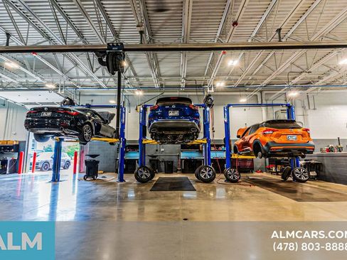 Used 2023 Genesis GV80 2.5T w/ Advanced Package image 70