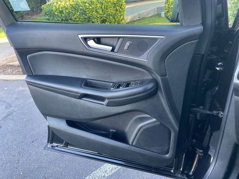 Used 2022 Ford Edge SEL image 20