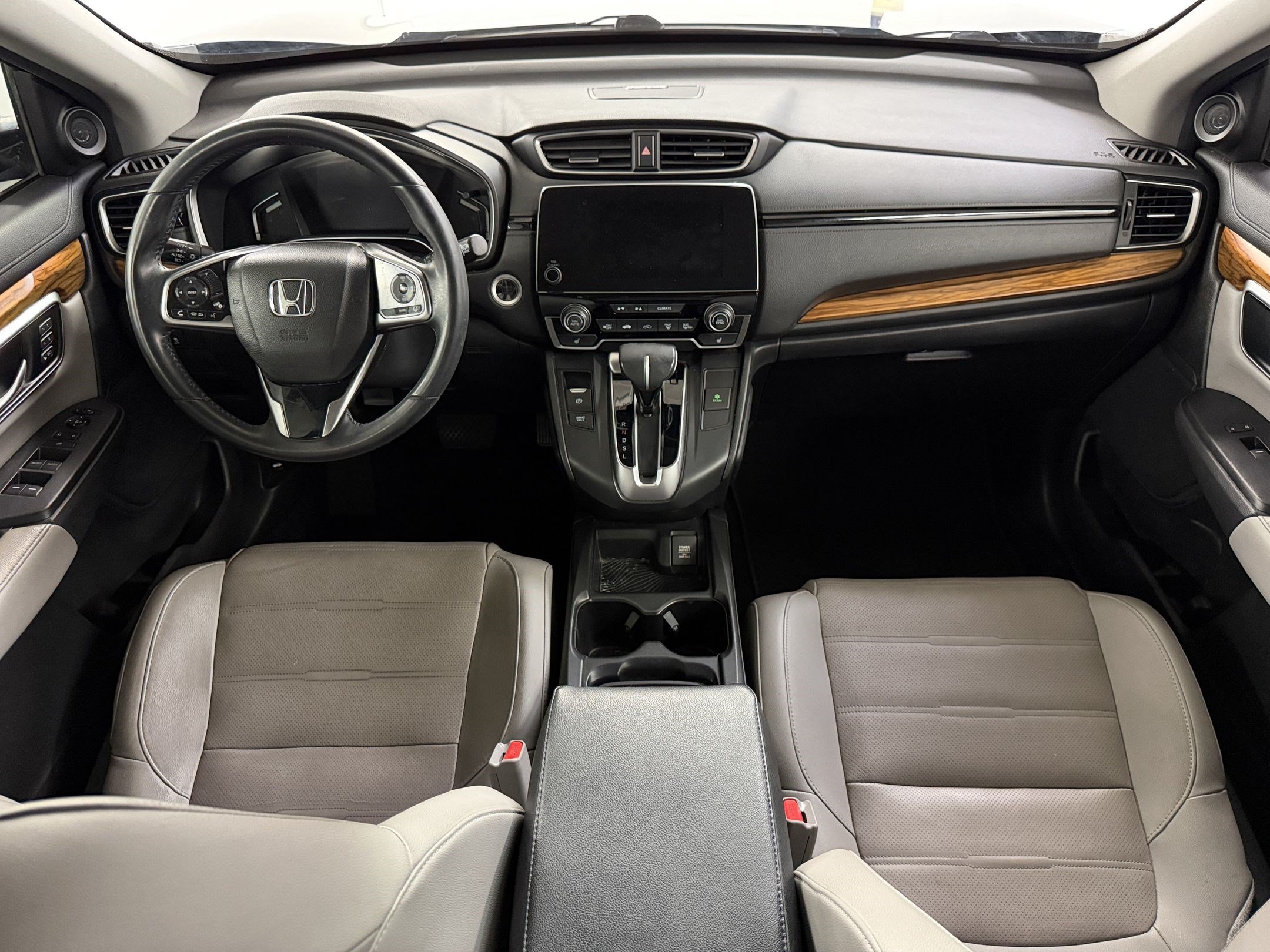 Used 2018 Honda CR-V Touring image 16