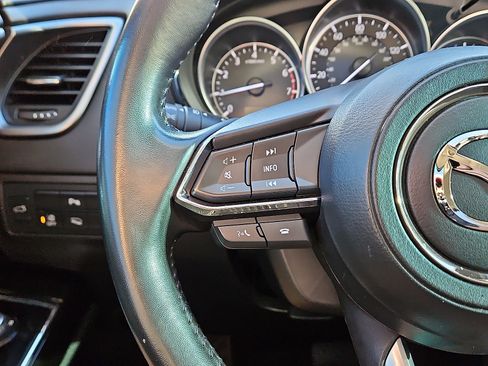 Used 2021 MAZDA CX-9 Touring w/ Touring Premium Package image 18