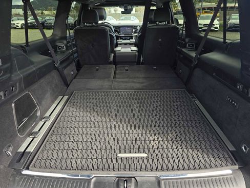 Used 2024 Jeep Grand Wagoneer L Series III w/ Quick Order Packagew 28T image 15