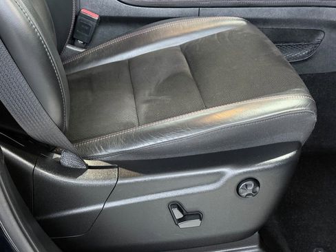 Certified 2022 Dodge Durango R/T w/ Blacktop Package image 11