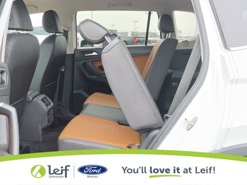 Used 2019 Volkswagen Tiguan SE image 30
