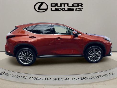 Certified 2024 Lexus NX 350 AWD w/ Vision Package image 4