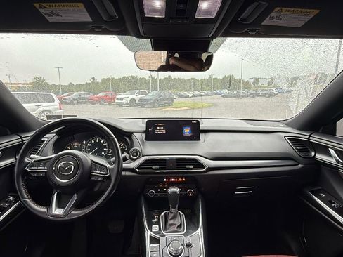 Certified 2022 MAZDA CX-9 Carbon Edition image 28