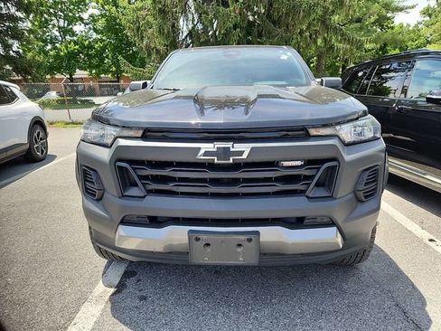 Used 2024 Chevrolet Colorado Trail Boss w/ Advanced Trailering Package AWD/4WD image 2