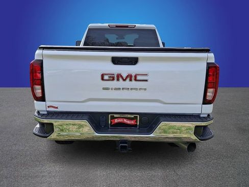 Used 2024 GMC Sierra 3500 Pro AWD/4WD image 5