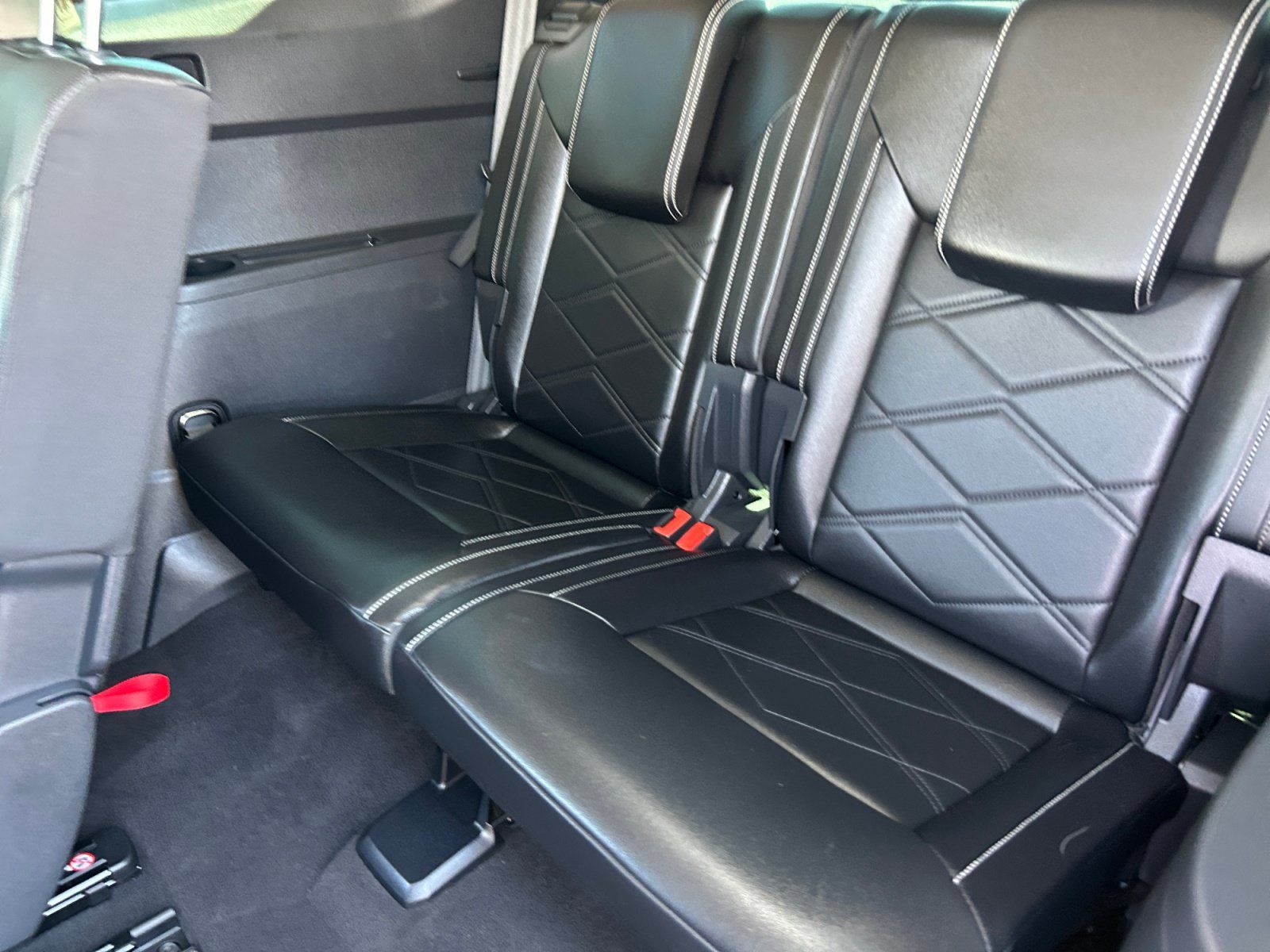 Certified 2024 Volkswagen Atlas SE AWD/4WD image 18