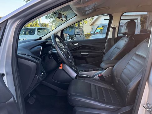 Used 2017 Ford C-MAX Energi SE w/ Equipment Group 402A image 13