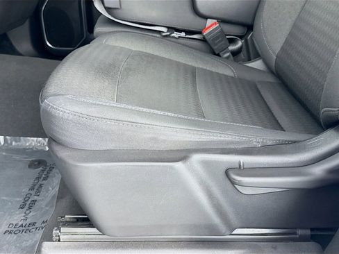 Used 2024 Chevrolet Silverado 2500 LT image 22