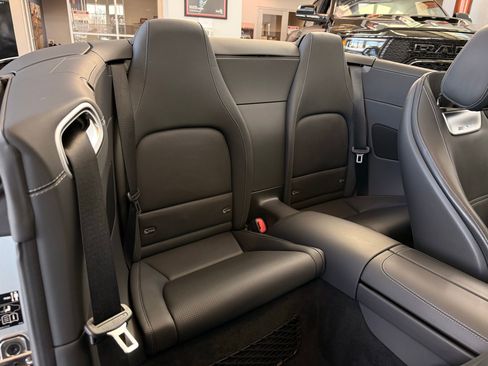 Used 2023 Mercedes-Benz SL 43 AMG w/ Driver Assistance Package image 37