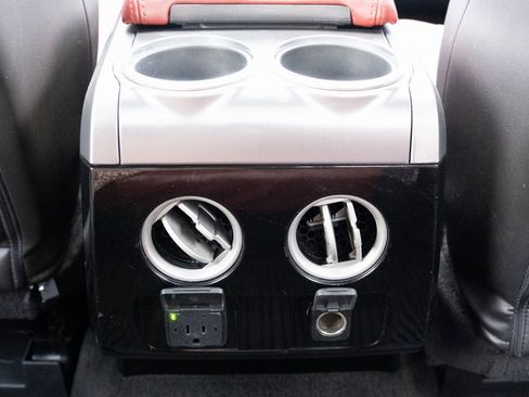 Used 2013 Ford F150 Limited image 19