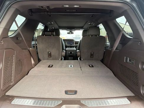 Used 2021 GMC Yukon Denali RWD image 11